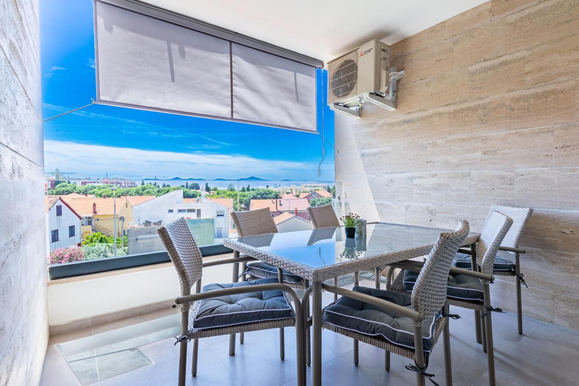 Apolon 2Bdr Apartment With Balcony Zadar Exterior photo